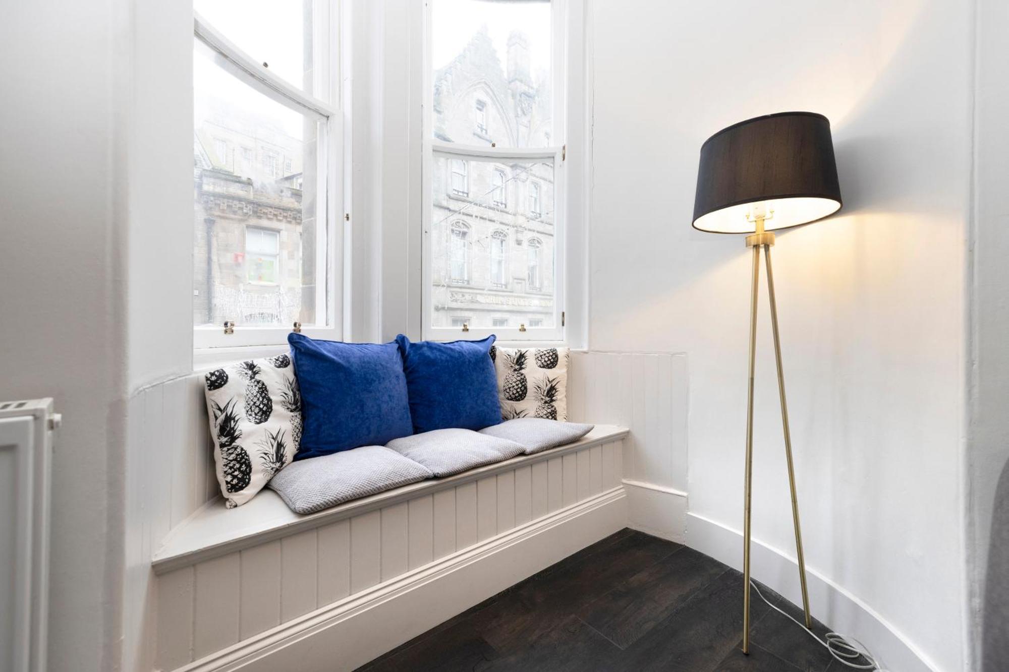 Joivy Sophisticated Apt Near Edinburgh Castle Экстерьер фото
